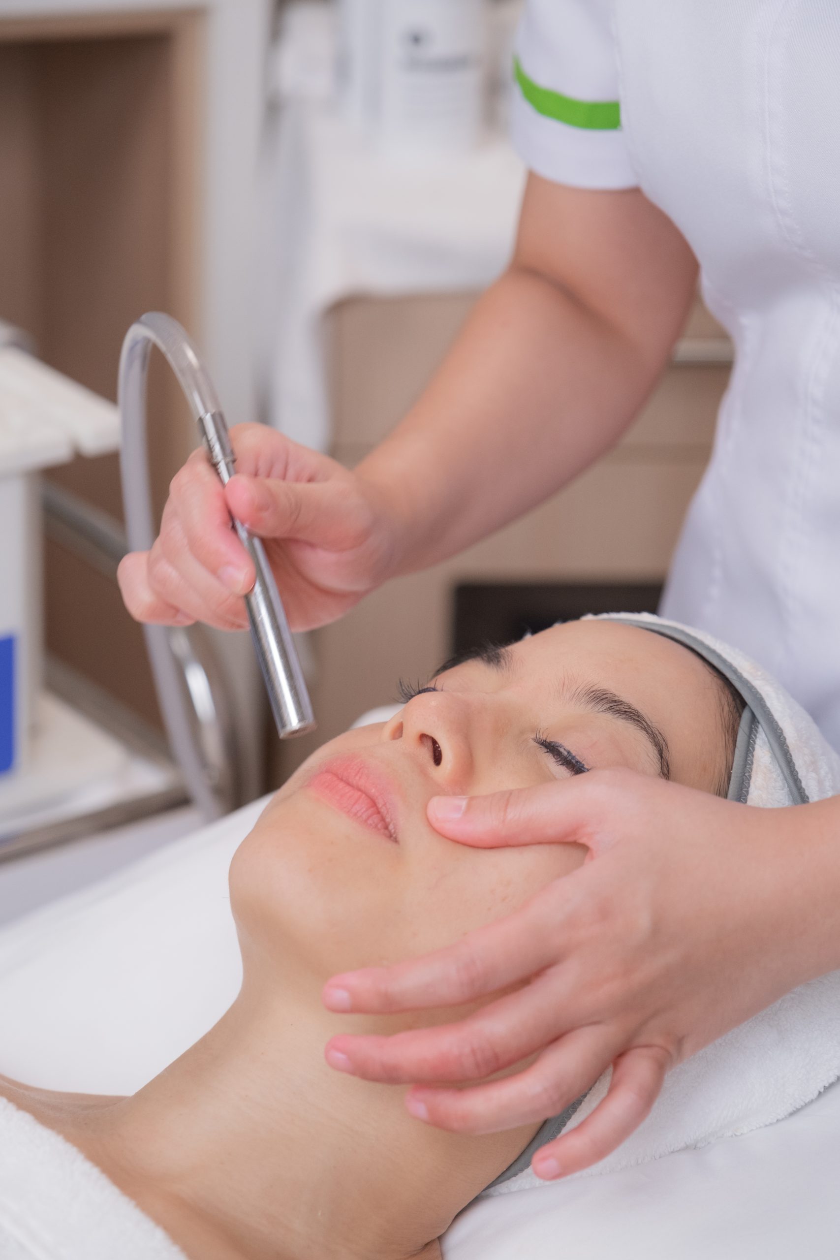 Unveiling Your Radiance: What Is a Diamond Peel Facial and How Does It Transform Your Skin?