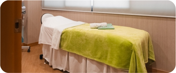 Clean and comfortable facial treatment bed