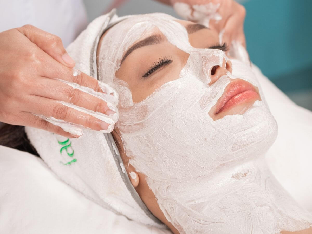 Why You Need a Different Acne Treatment if You Have Hormonal Imbalances