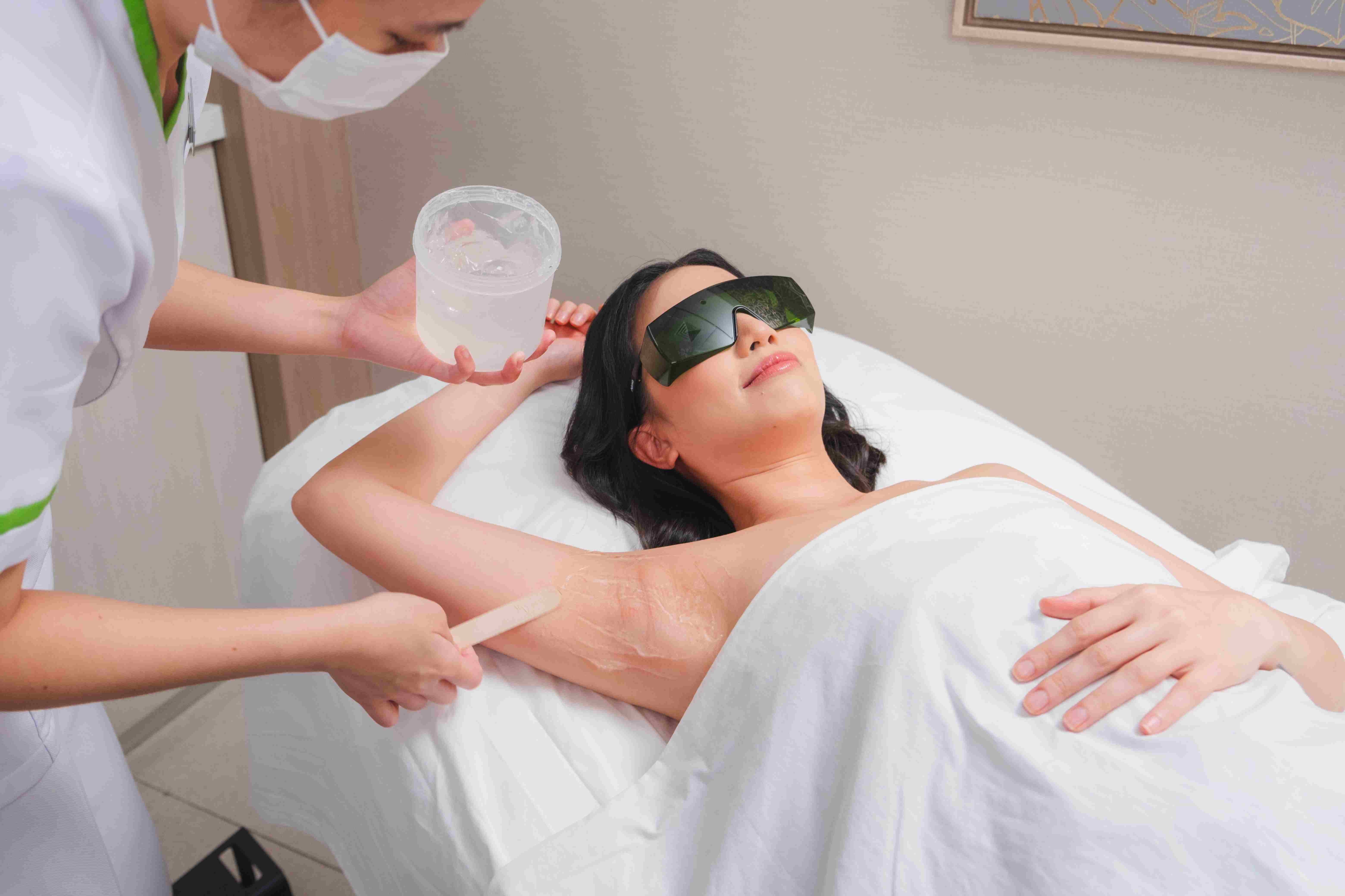 How to Prepare for Laser Hair Removal Based On Your Skin Type