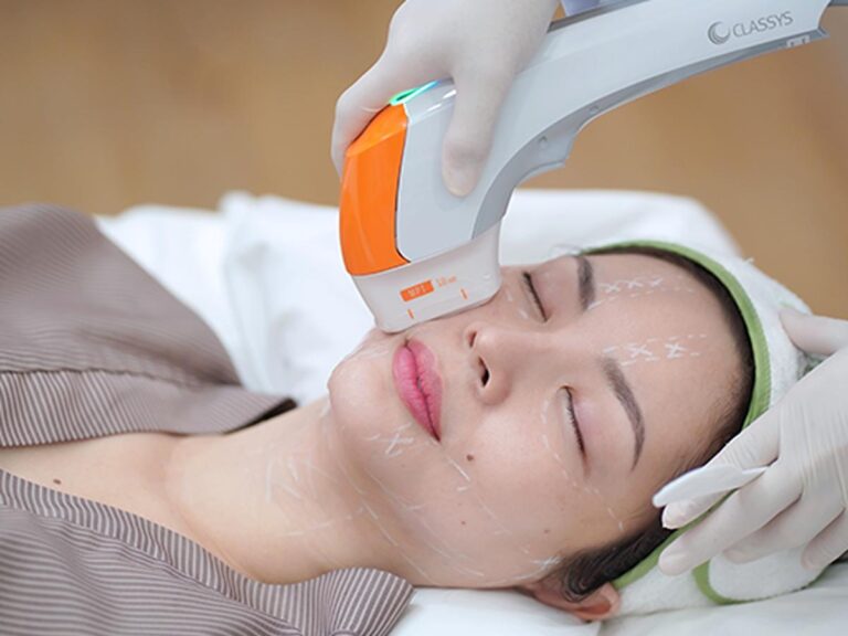 How Can Face Contouring Treatments Help You Look More Camera-Ready for Your Wedding?